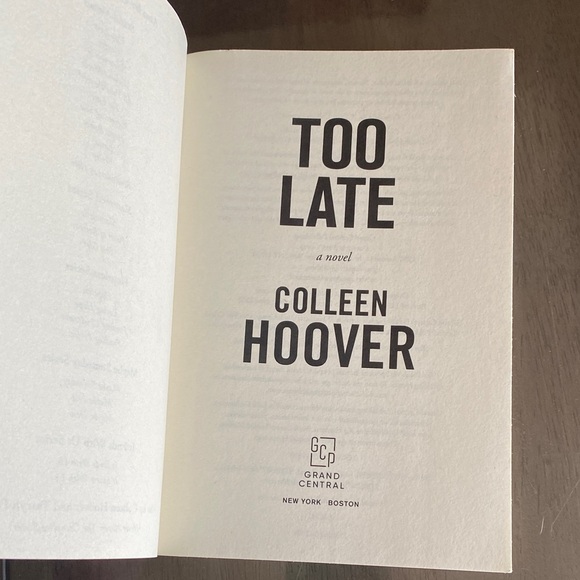New🌈 'Too Late' Novel Colleen Hoover Book - Picture 2 of 5